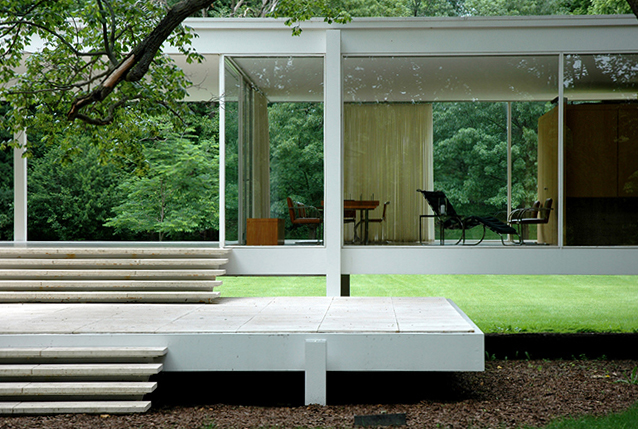 Farnsworth House by Mies van der Rohe_10